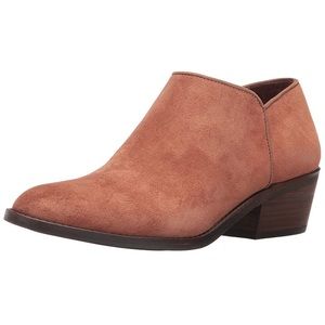 Lucky Brand Faithly Toffee, Size 10 M US. Suede